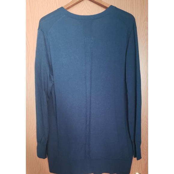 Cardigan - Picture 2 of 3